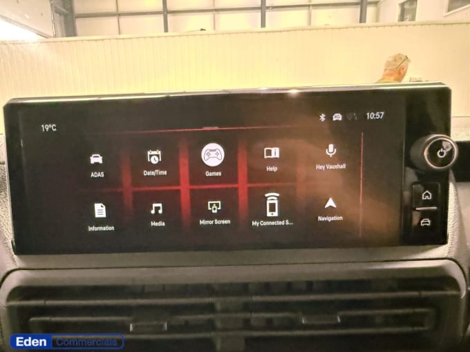 2025 Vauxhall Vivaro