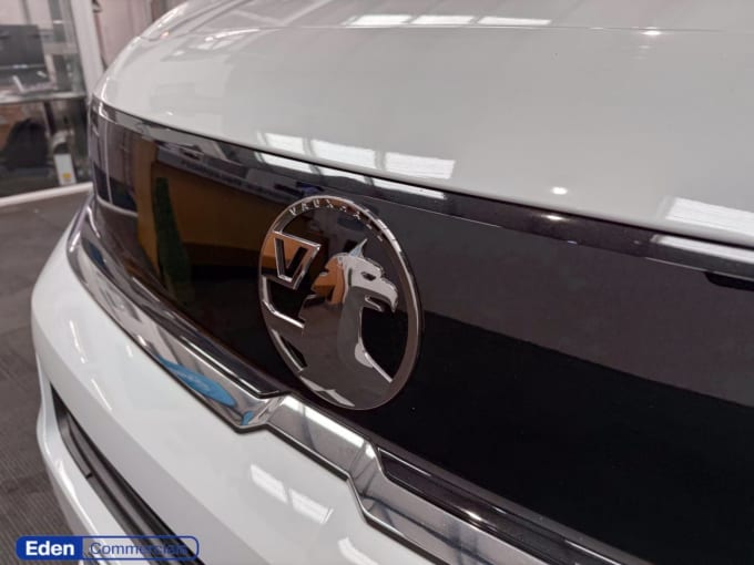 2025 Vauxhall Vivaro