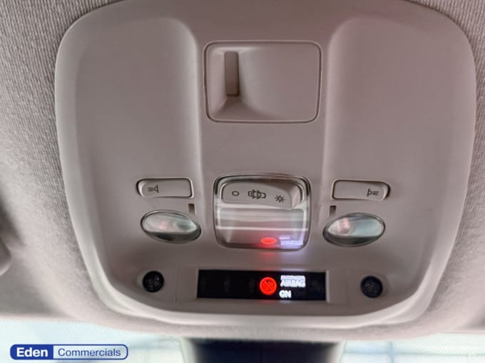 2025 Vauxhall Vivaro