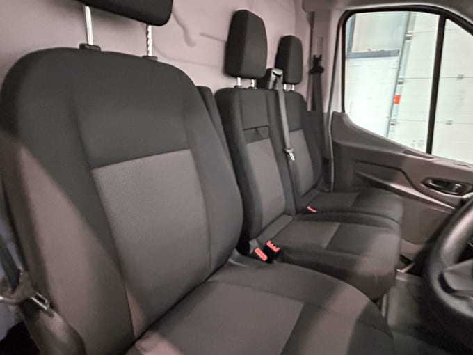 2025 Ford Transit