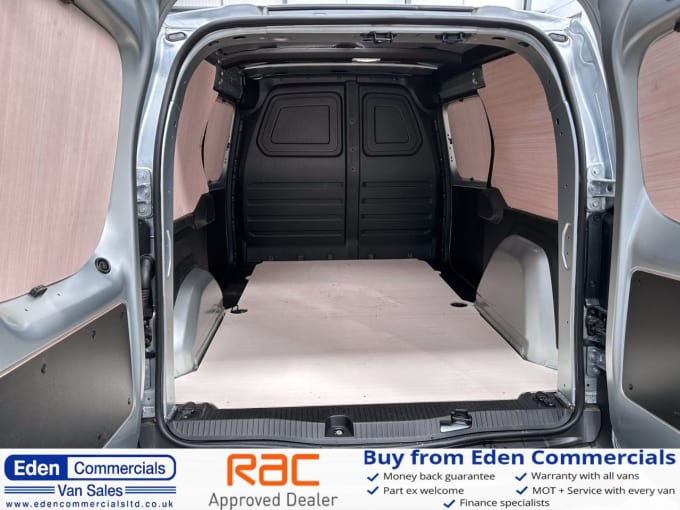 2025 Renault Kangoo Maxi