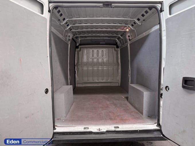 2025 Vauxhall Movano