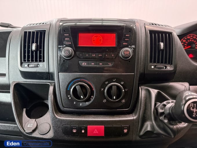 2025 Vauxhall Movano