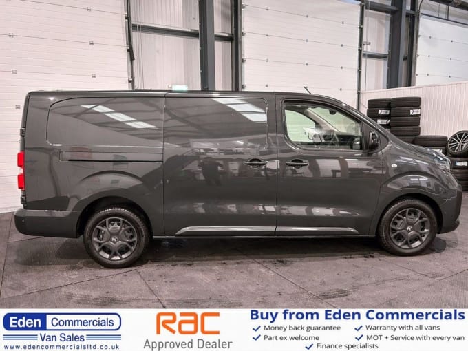 2025 Vauxhall Vivaro