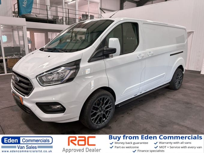 2025 Ford Transit Custom