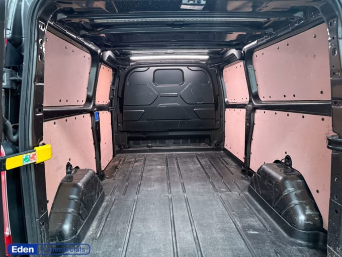 2025 Ford Transit Custom