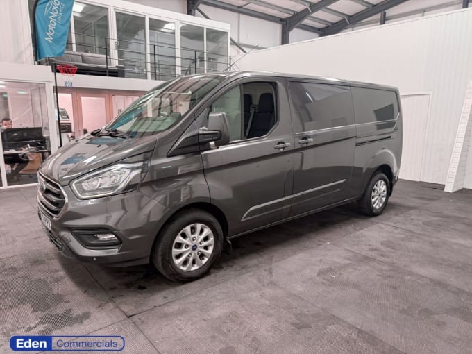 2025 Ford Transit Custom