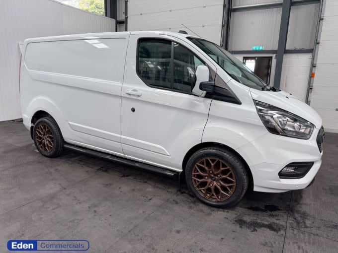 2025 Ford Transit Custom
