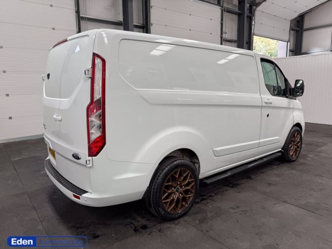 2025 Ford Transit Custom