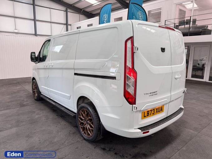 2025 Ford Transit Custom