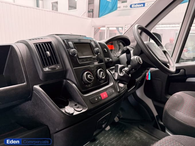 2025 Citroen Relay