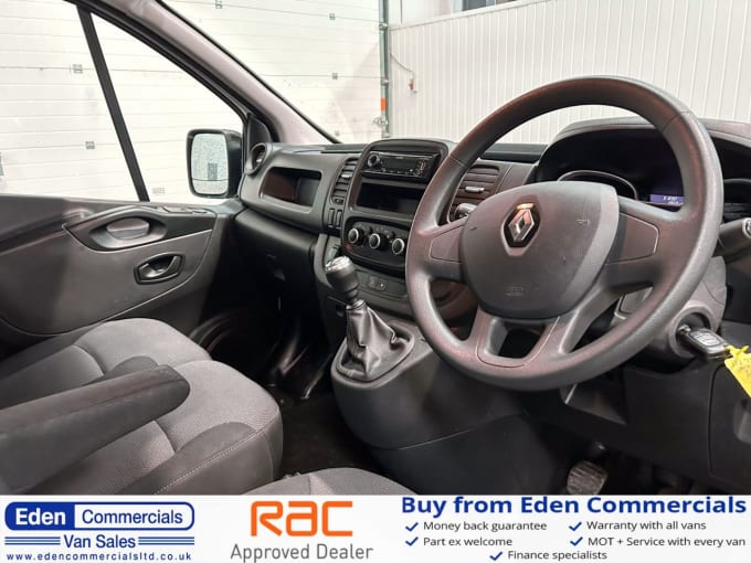 2025 Renault Trafic