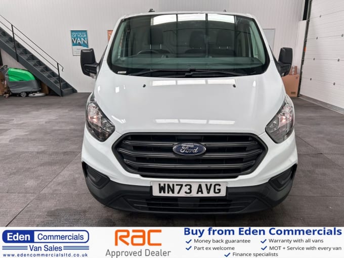 2025 Ford Transit Custom