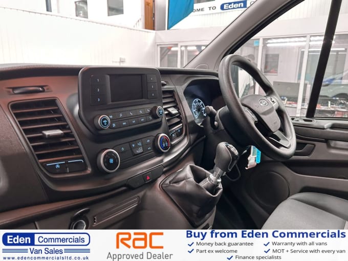 2025 Ford Transit Custom