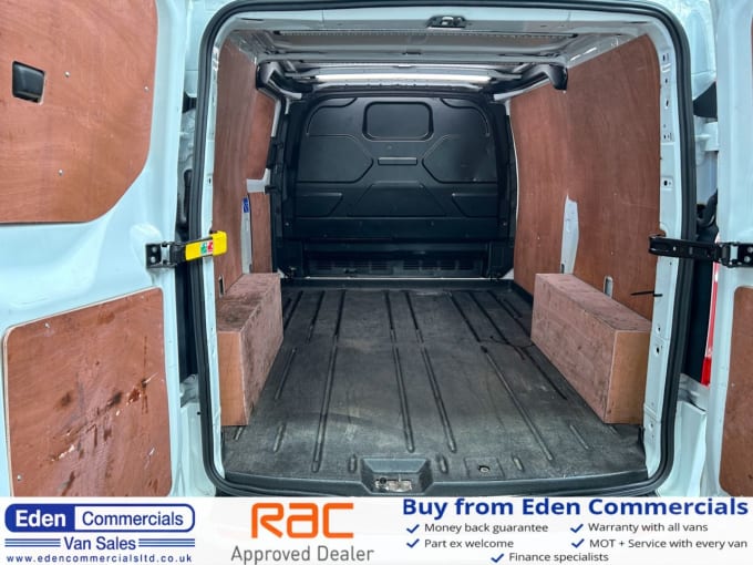 2025 Ford Transit Custom