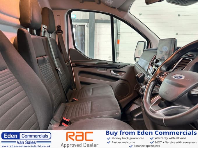 2025 Ford Transit Custom