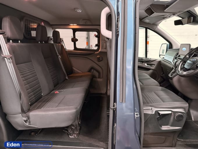 2025 Ford Transit Custom