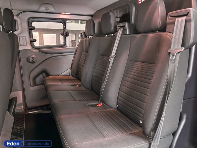 2025 Ford Transit Custom