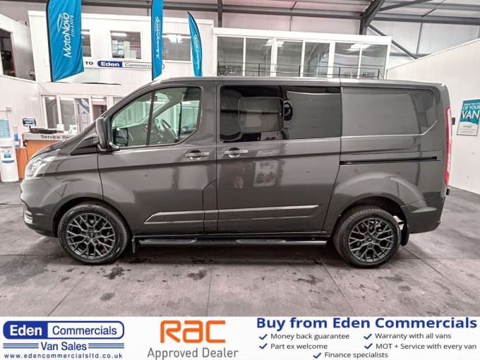 2025 Ford Transit Custom