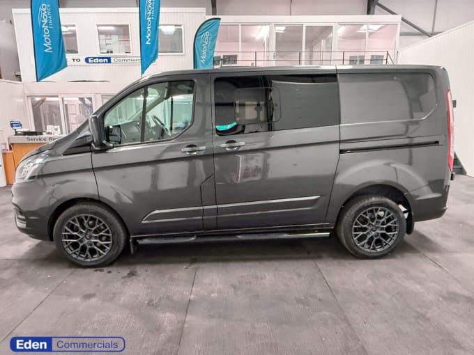 2025 Ford Transit Custom