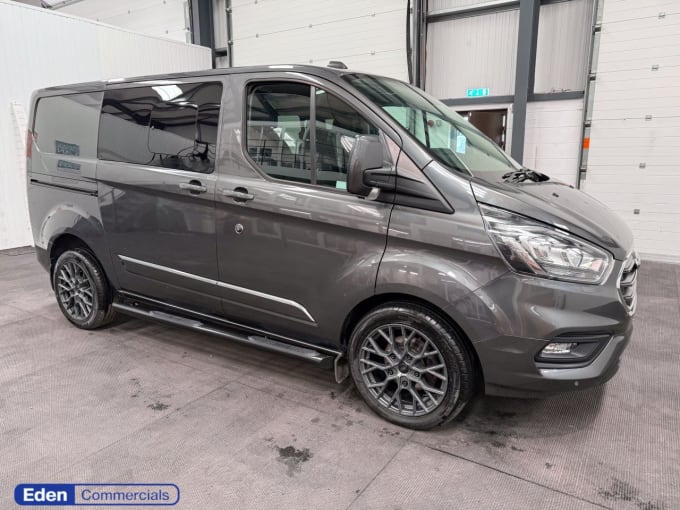 2025 Ford Transit Custom