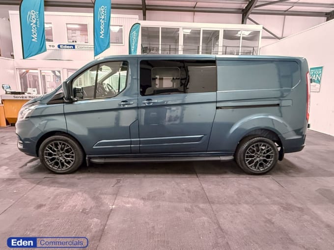 2025 Ford Transit Custom
