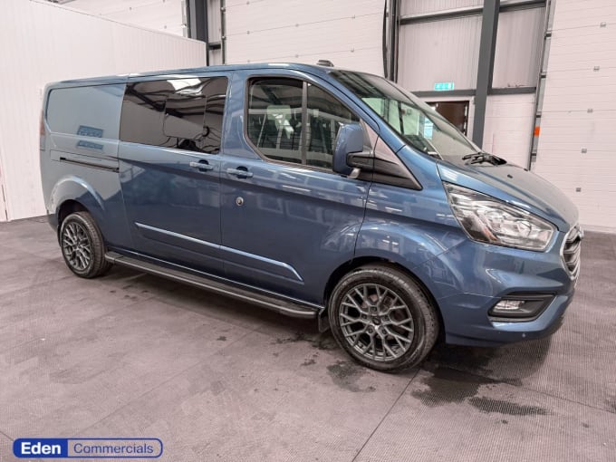 2025 Ford Transit Custom