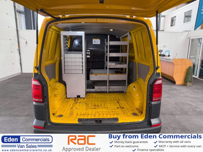 2025 Volkswagen Transporter