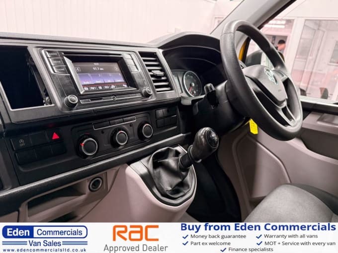 2025 Volkswagen Transporter