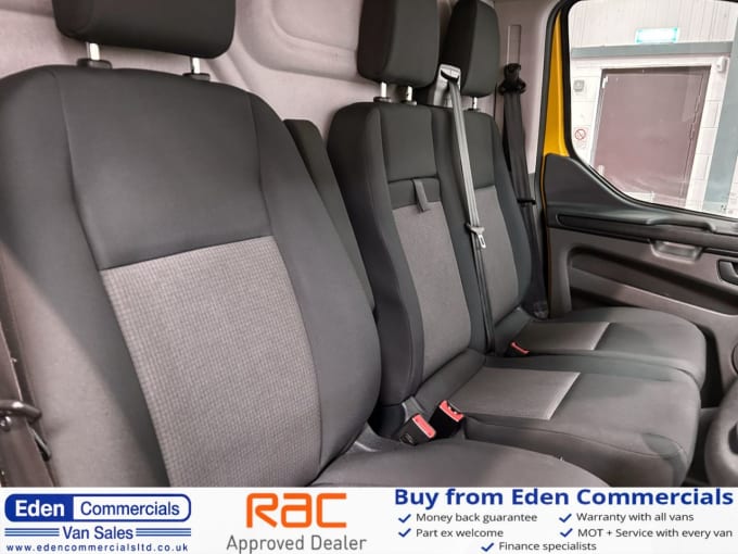 2025 Ford Transit Custom