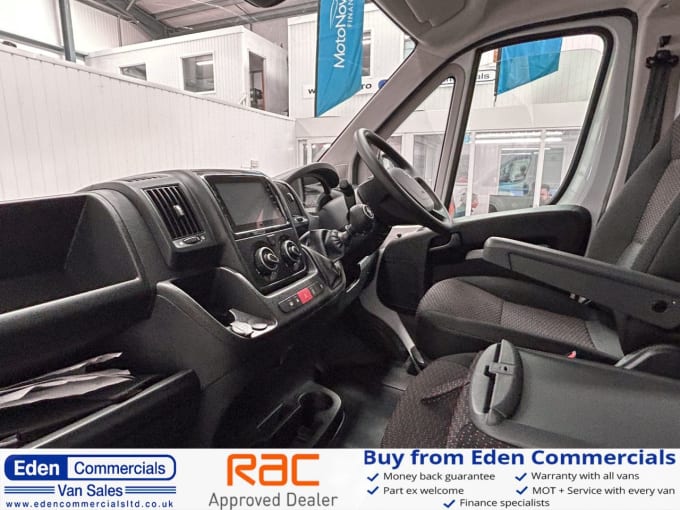 2025 Peugeot Boxer