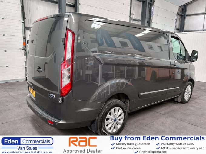 2025 Ford Transit Custom