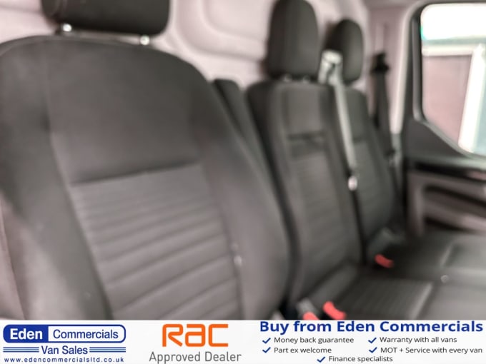 2025 Ford Transit Custom