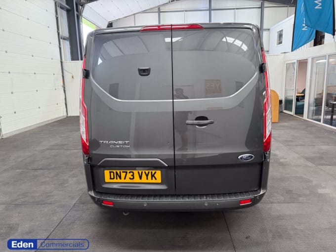 2025 Ford Transit Custom