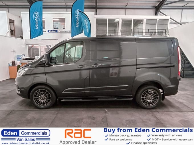 2025 Ford Transit Custom