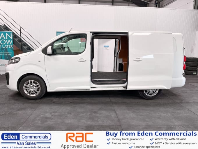 2025 Vauxhall Vivaro