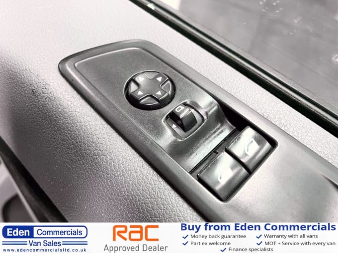 2025 Vauxhall Vivaro