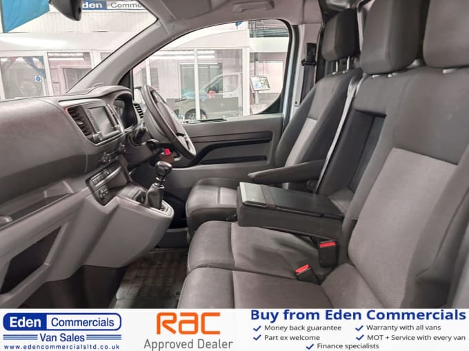 2025 Vauxhall Vivaro