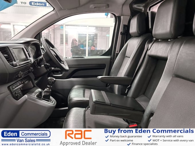 2025 Vauxhall Vivaro