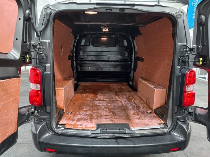 2025 Vauxhall Vivaro