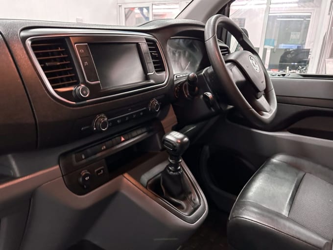 2025 Vauxhall Vivaro