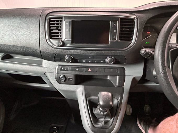 2025 Vauxhall Vivaro