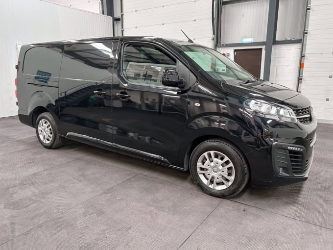 2025 Vauxhall Vivaro