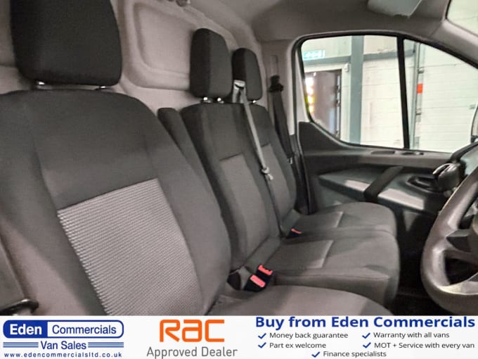 2025 Ford Transit Custom
