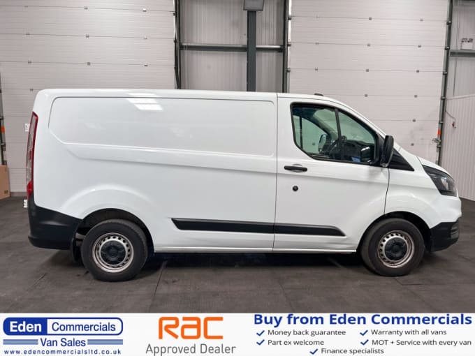 2025 Ford Transit Custom