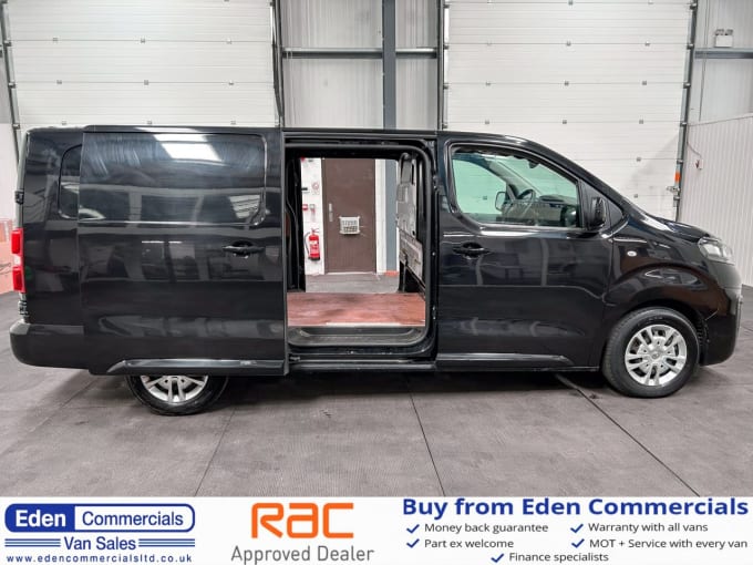 2025 Vauxhall Vivaro