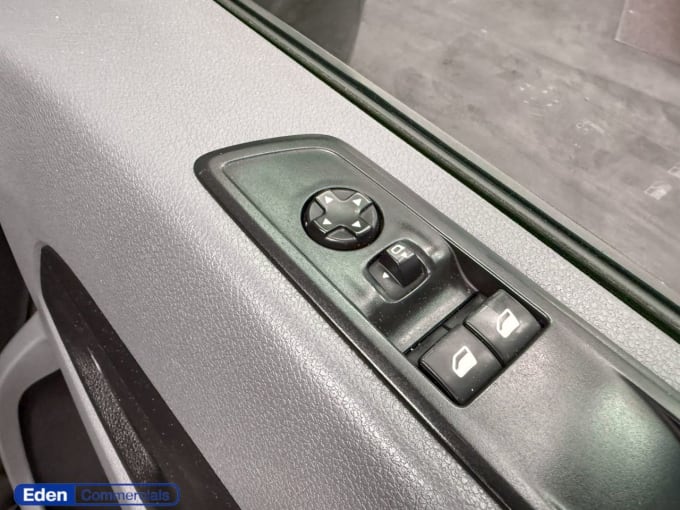 2025 Vauxhall Vivaro