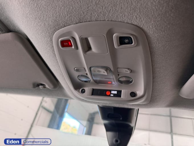 2025 Vauxhall Vivaro
