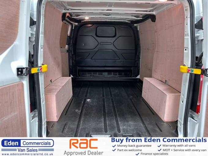 2025 Ford Transit Custom