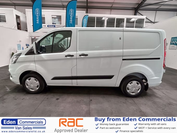 2025 Ford Transit Custom